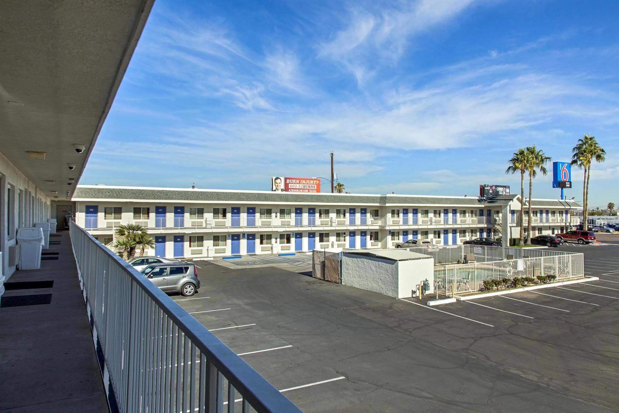 Motel 6-Phoenix, Az - Airport - 24Th Street Dış mekan fotoğraf